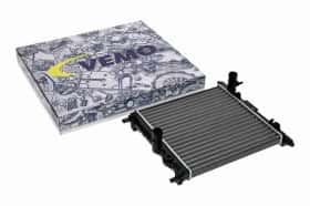 Радіатор охолодження двигуна Vemo v10600072