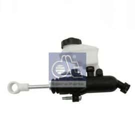 Головний циліндр зчеплення DT Spare Parts 2.30008
