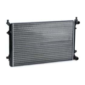 Радиатор охлаждения двигателя RIDEX 470r0010