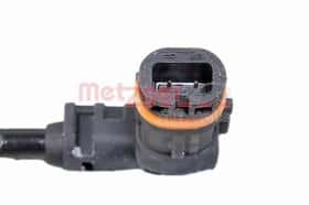 Датчик ABS Metzger 09001469
