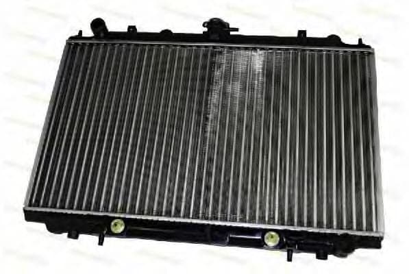 D71010TT Thermotec Радіатор охолодження двигуна для Nissan Maxima