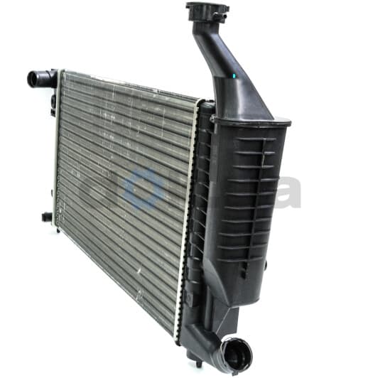 D7P019TT Thermotec Радіатор охолодження двигуна