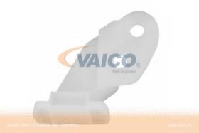 Кронштейн бампера Vaico V20-0734