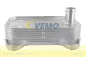 Оливний радіатор двигуна Vemo V30-60-1273