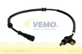 Датчик ABS Vemo V46-72-0054