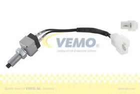 Вимикач стоп-сигналу Vemo V70-73-0006