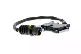 Выключатель фонарей заднего хода Vemo V10-73-0021