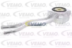 Оливний радіатор двигуна Vemo v15606066