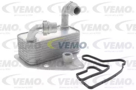 Оливний радіатор двигуна Vemo v40602100