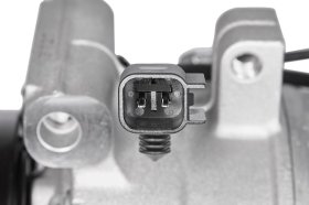 Компрессор кондиционера Valeo 814858