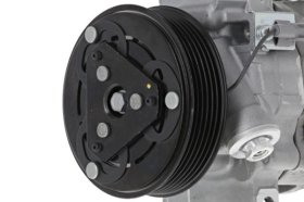 Компресор кондиціонера Valeo 813789