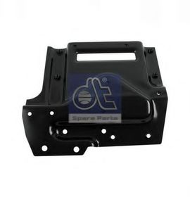 Кронштейн бампера DT Spare Parts 1.23265