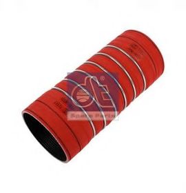 Патрубок интеркулера DT Spare Parts 3.16403