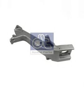 Кронштейн бампера DT Spare Parts 6.70251