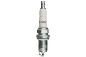 Свічка запалювання Champion OE154/T10