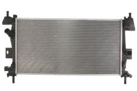 Радиатор охлаждения двигателя Thermotec D7G031TT