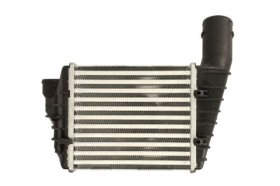 Интеркулер Thermotec daw018tt