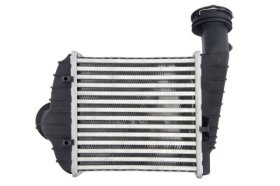 Интеркулер Thermotec DAW013TT
