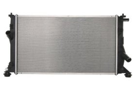 Радіатор охолодження двигуна Thermotec d73023tt