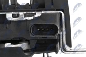Замок двери багажника NTY ezcse019