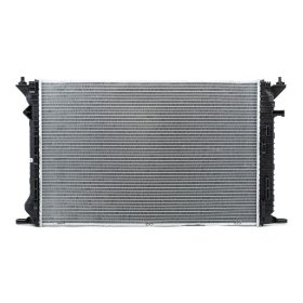 Радиатор охлаждения двигателя RIDEX 470r0523
