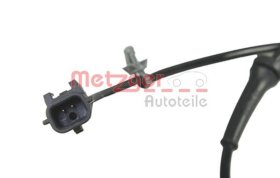Датчик ABS Metzger 0900486