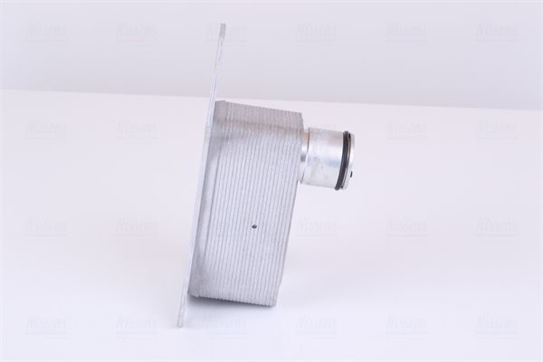 90901 Nissens Масляный радиатор двигателя