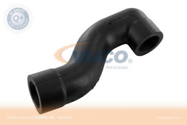 V30-0799 Vaico Патрубок клапанной крышки