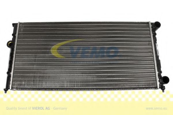 V15-60-5012 Vemo Радіатор охолодження двигуна