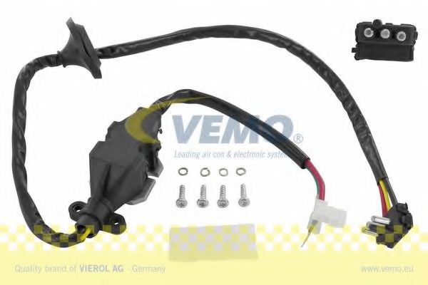 V30-79-0014 Vemo Регулятор вентилятора салону для Mercedes SL-Class