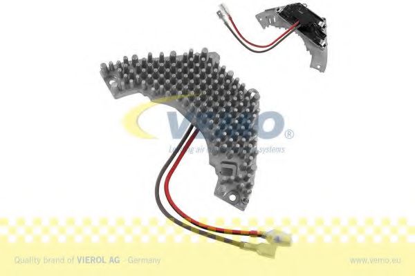 V42-79-0002 Vemo Регулятор вентилятора салона