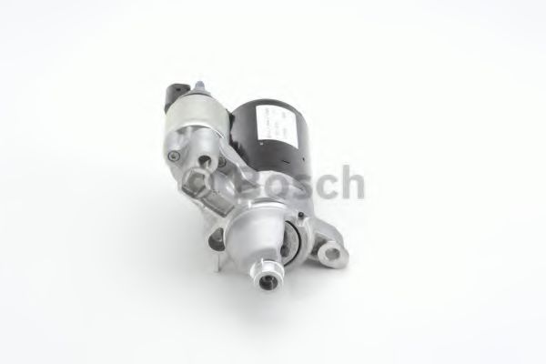 Стартер Bosch 0 001 138 067