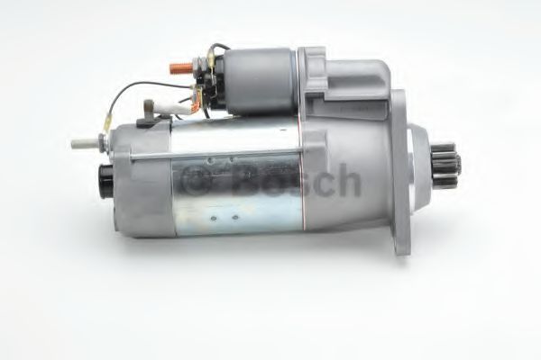 Стартер Bosch 0 001 330 020