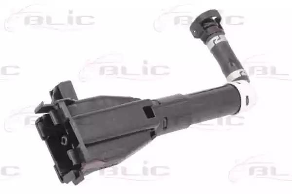 5902060084P BLIC Форсунка системы очистки фар для Lexus LX
